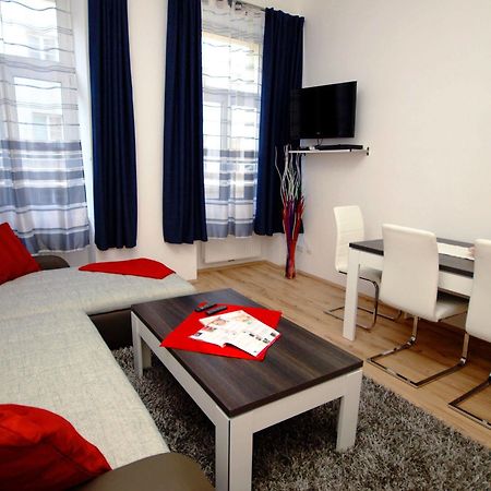 Checkvienna - Ruedengasse Apartment Bagian luar foto